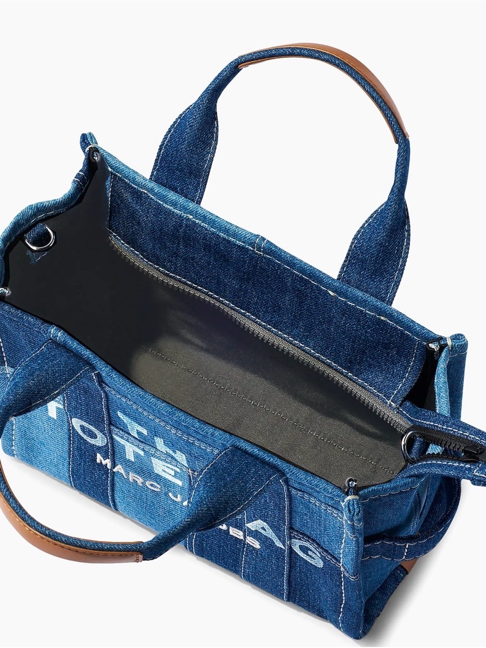 💙Authentic Marc Jacobs The Tote Bag- Denim Blue with Leather Tan Handle and stra - Picture 3 of 7